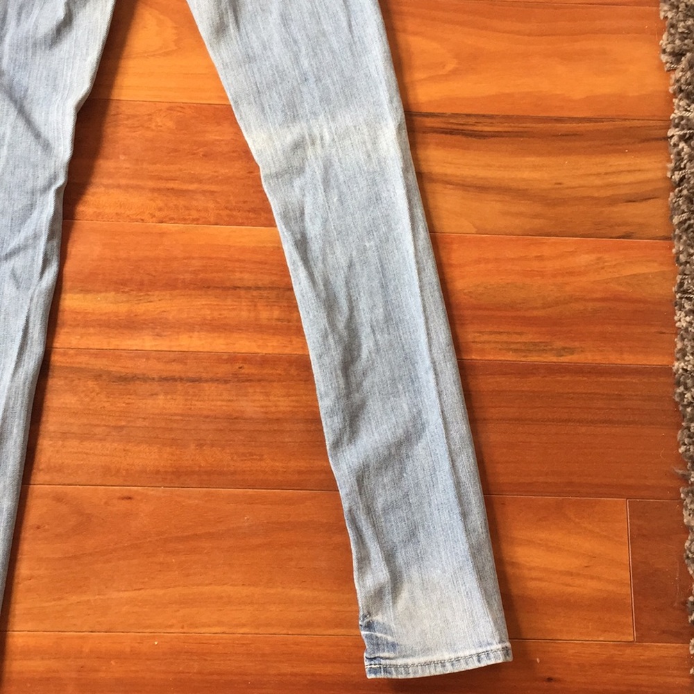 HOLLISTER JEANS - Picture 9 of 9